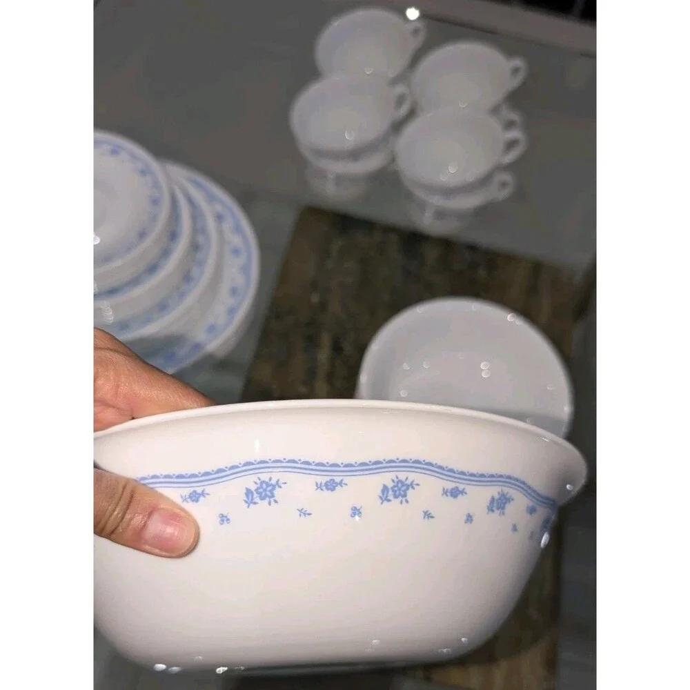Vintage Corelle MORNING BLUE 47 pc Dinnerware set all Size plate bowl mug saucer